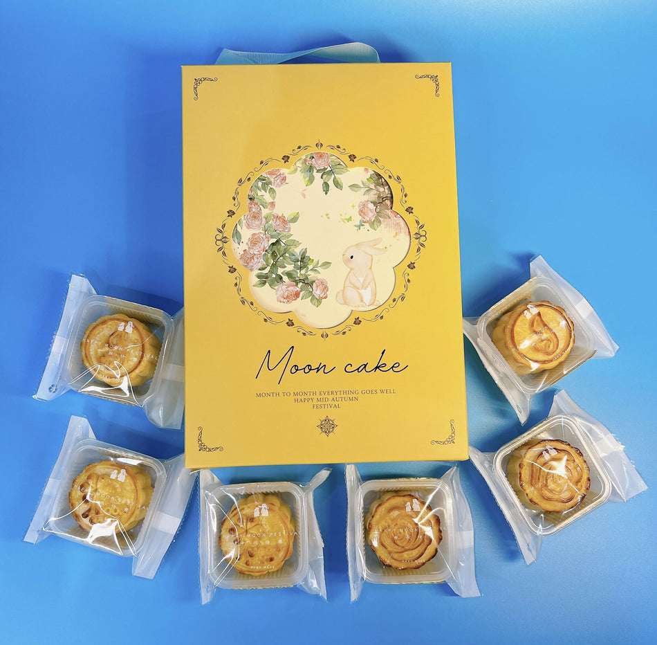 Lava Custard Mooncake/ Pastry 流心奶黃月餅